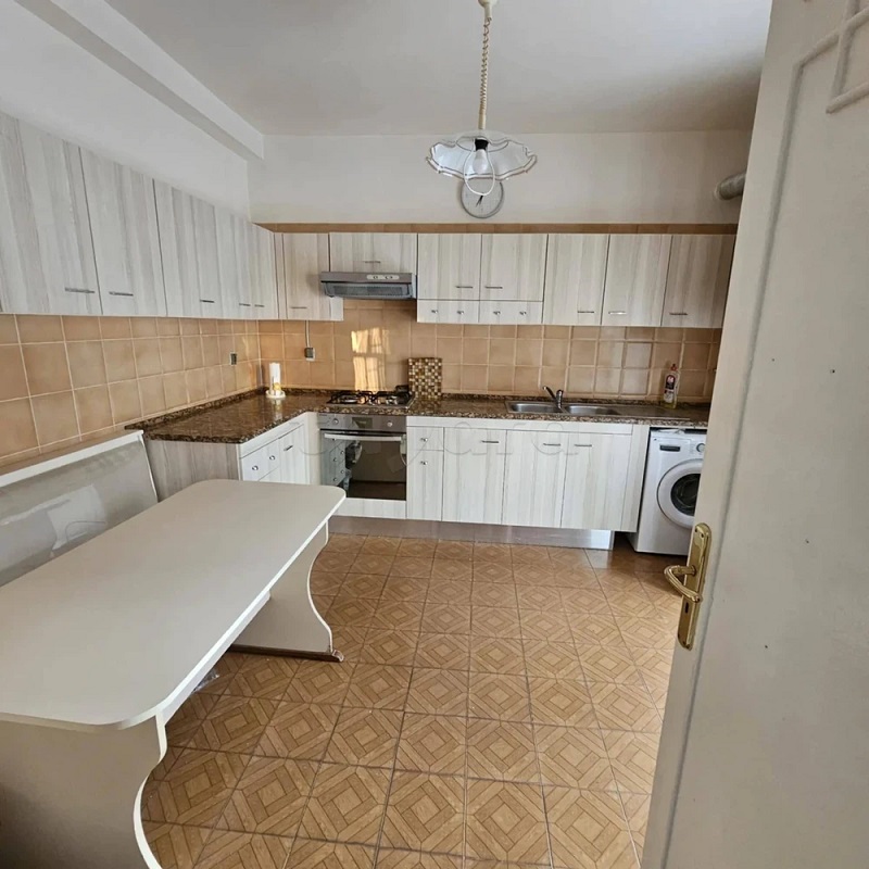 El Menzah Mutuelle Ville Location Maisons Etage de villa s3 meubl a mutuelle ville wb4264