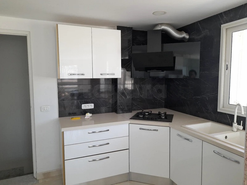 Ariana Ville Cite Ennasr 2 Location Maisons Etage de villa s3 semi meubl a ennasr 2 wb4268