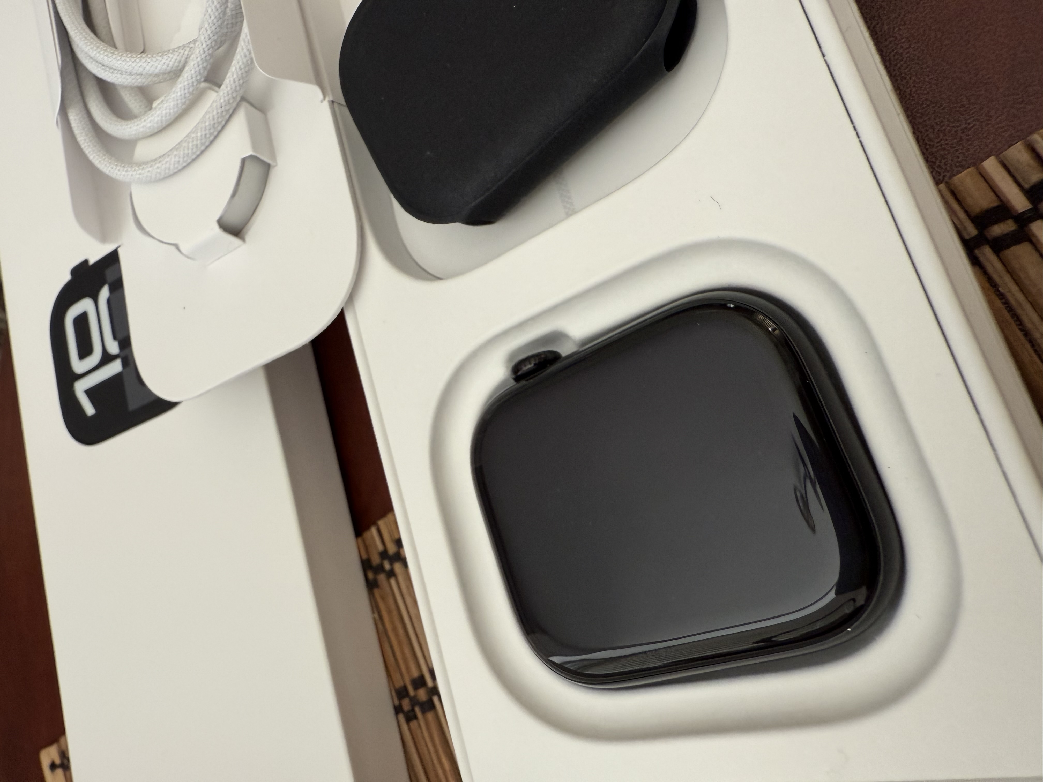 La Soukra La Soukra Autre Autre Apple watch 10 46mm noir gps