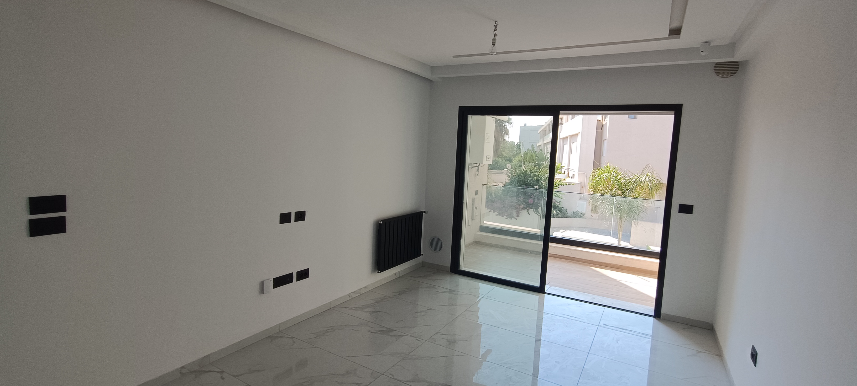 La Soukra La Soukra Location Appart. 2 pices Appart s1 neuf ht standing