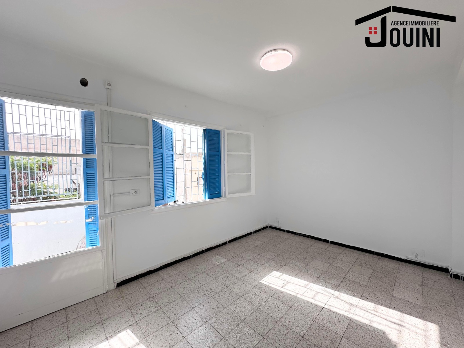 El Omrane Superieur Cite Ibn Khaldoun I Vente Appart. 4 pices Appartement s3 a cit ibn khouldoun tunis