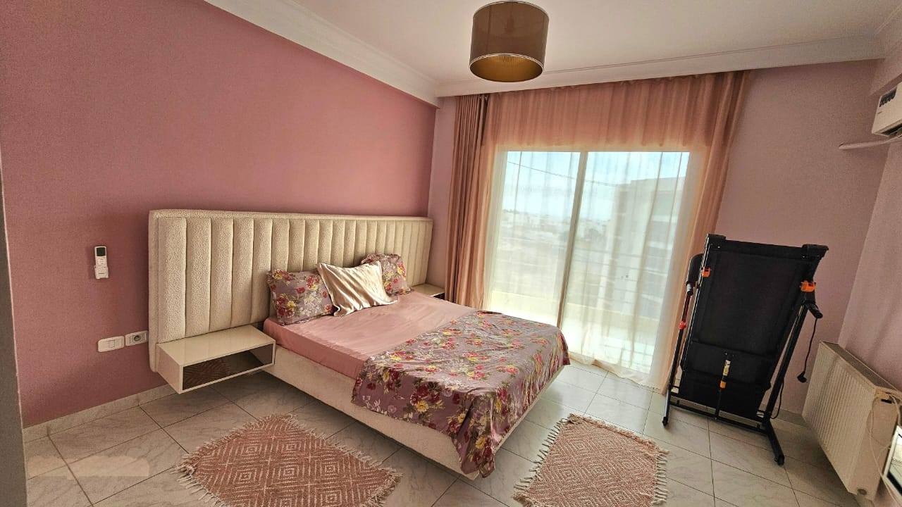 El Menzah El Menzah 9 Location Appart. 5 pices+ Appartement s4  menzah9c