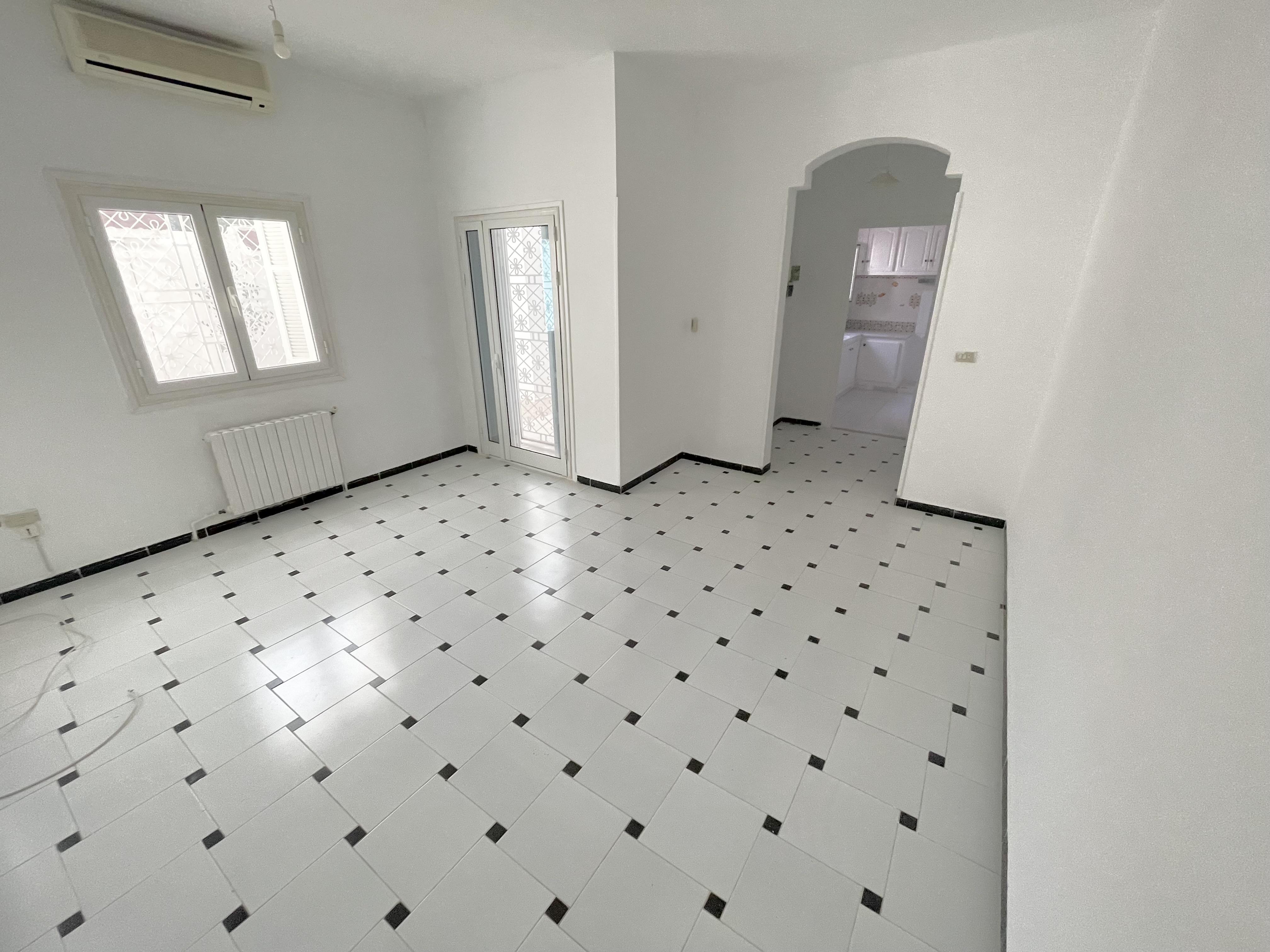 Ezzahra Ezzahra Location Maisons Villa  ezzahra