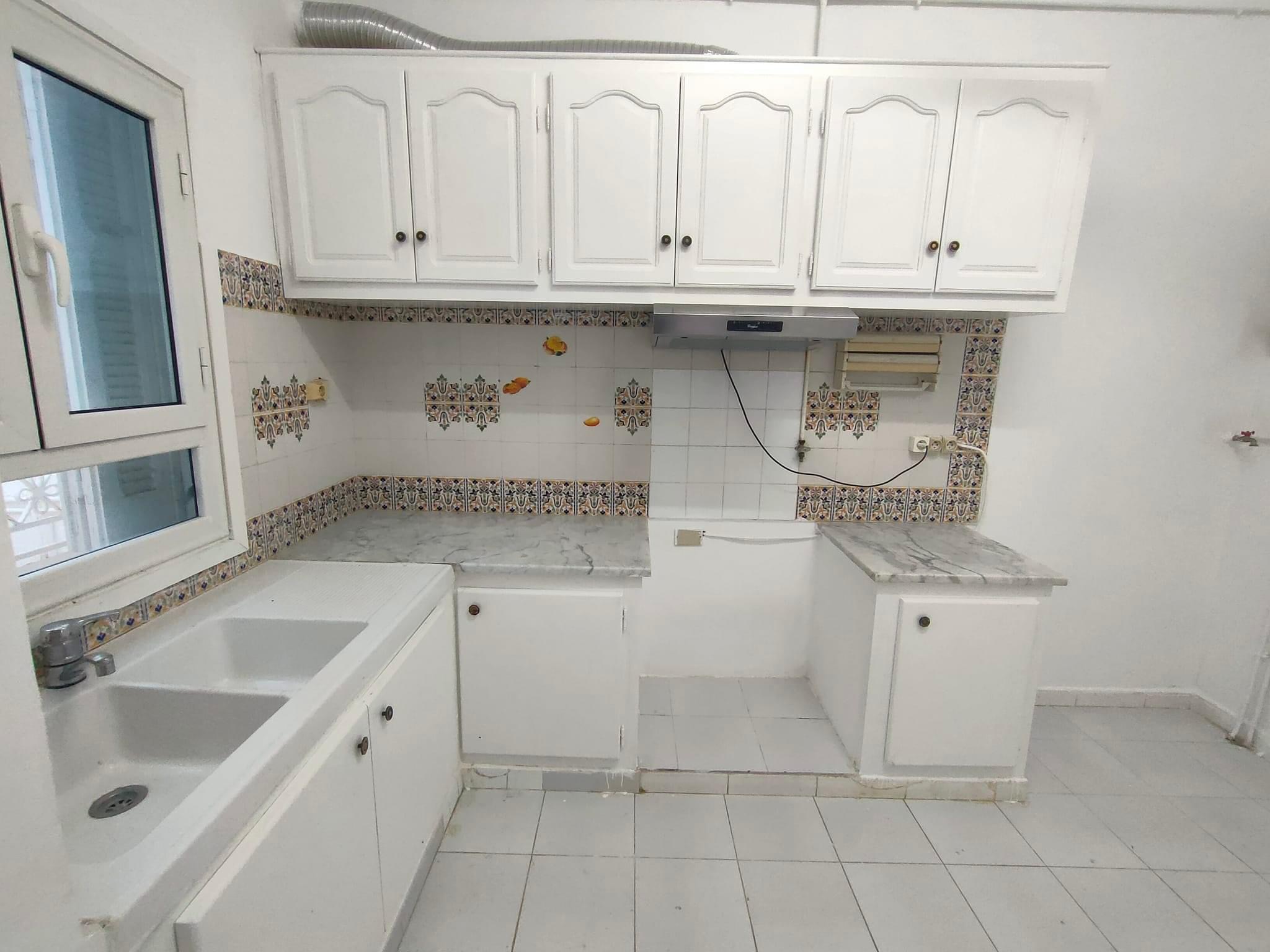 Ezzahra Ezzahra Location Maisons Villa  ezzahra