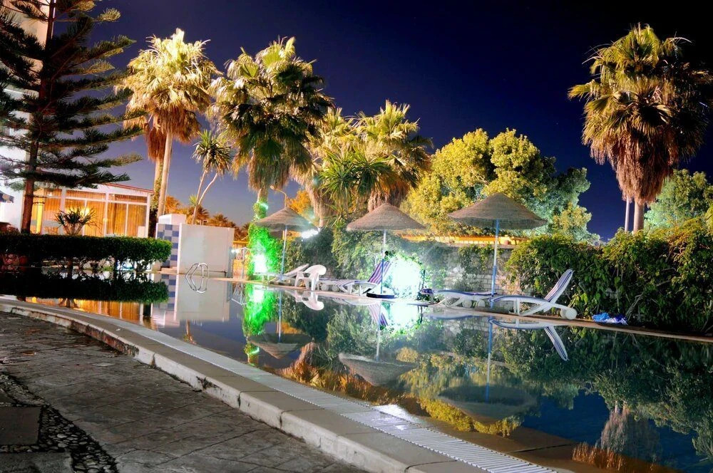 Tabarka Tabarka Location vacances Appart. 2 pices Une semaine en aout rsidence corail royal tabarka