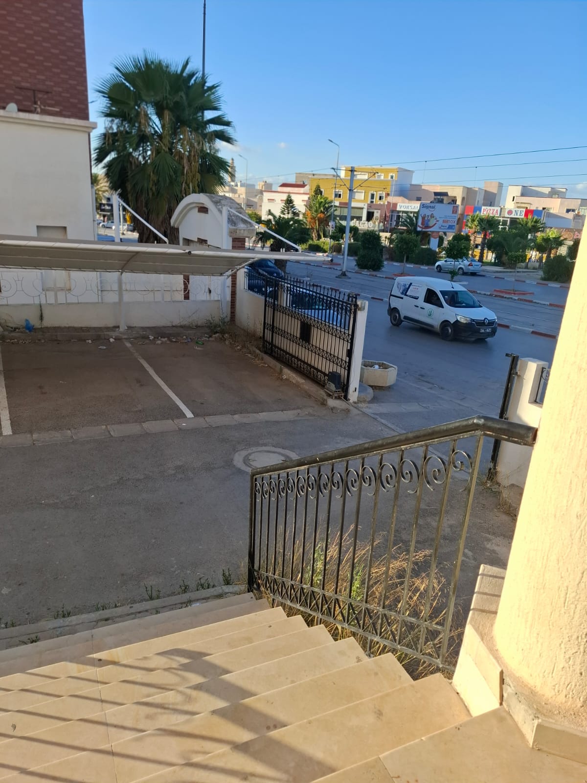 El Mourouj El Mourouj Location Appart. 3 pices Medecin  laboratoire ou nutrissioniste