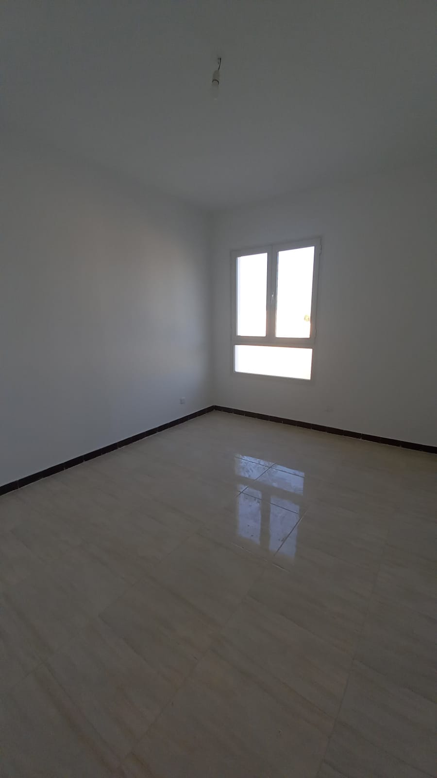 Cite El Khadra Cite Oplympique Location Appart. 4 pices Al s3 etudiantes