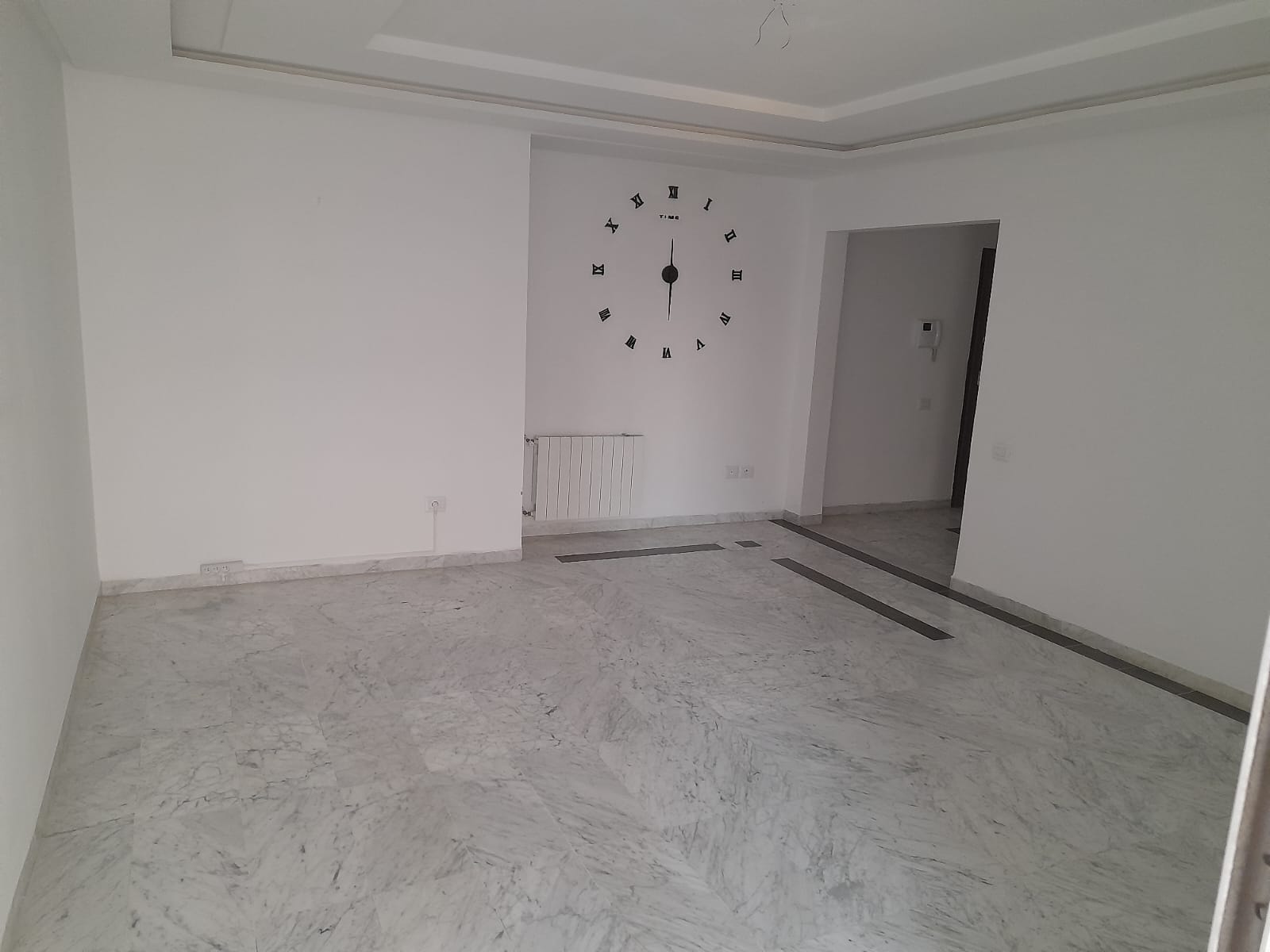 La Soukra Cite El Hana Location Appart. 2 pices Appart hs  l'aouina