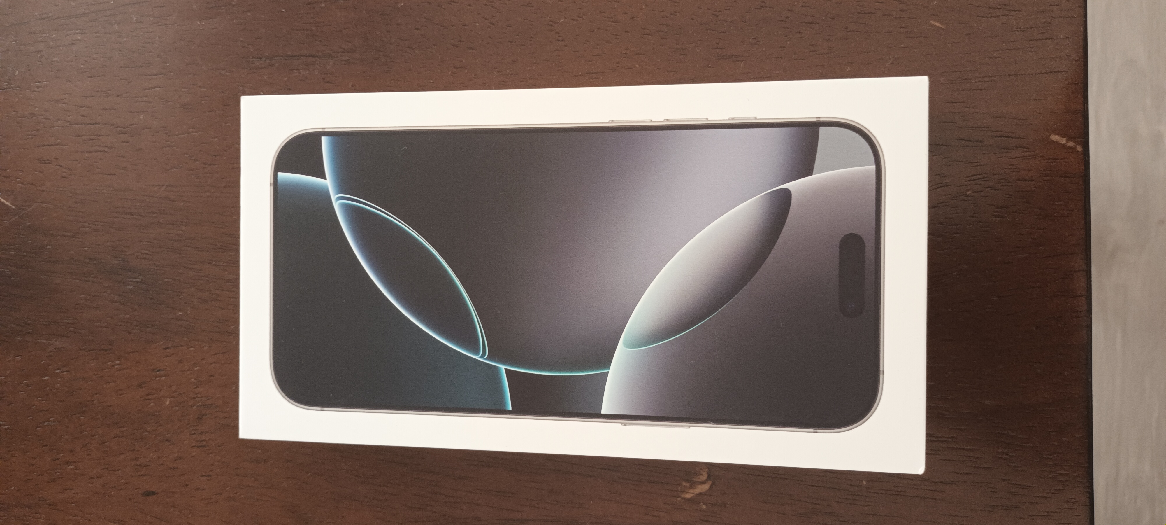 Mannouba Denden Apple - iPhone Autre Modle Iphone 16 pro max cachete