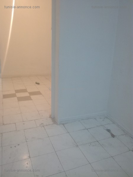 Bab Bhar Montplaisir Location Appart. 2 pices Studio s1 propre a montplaisir pour filles
