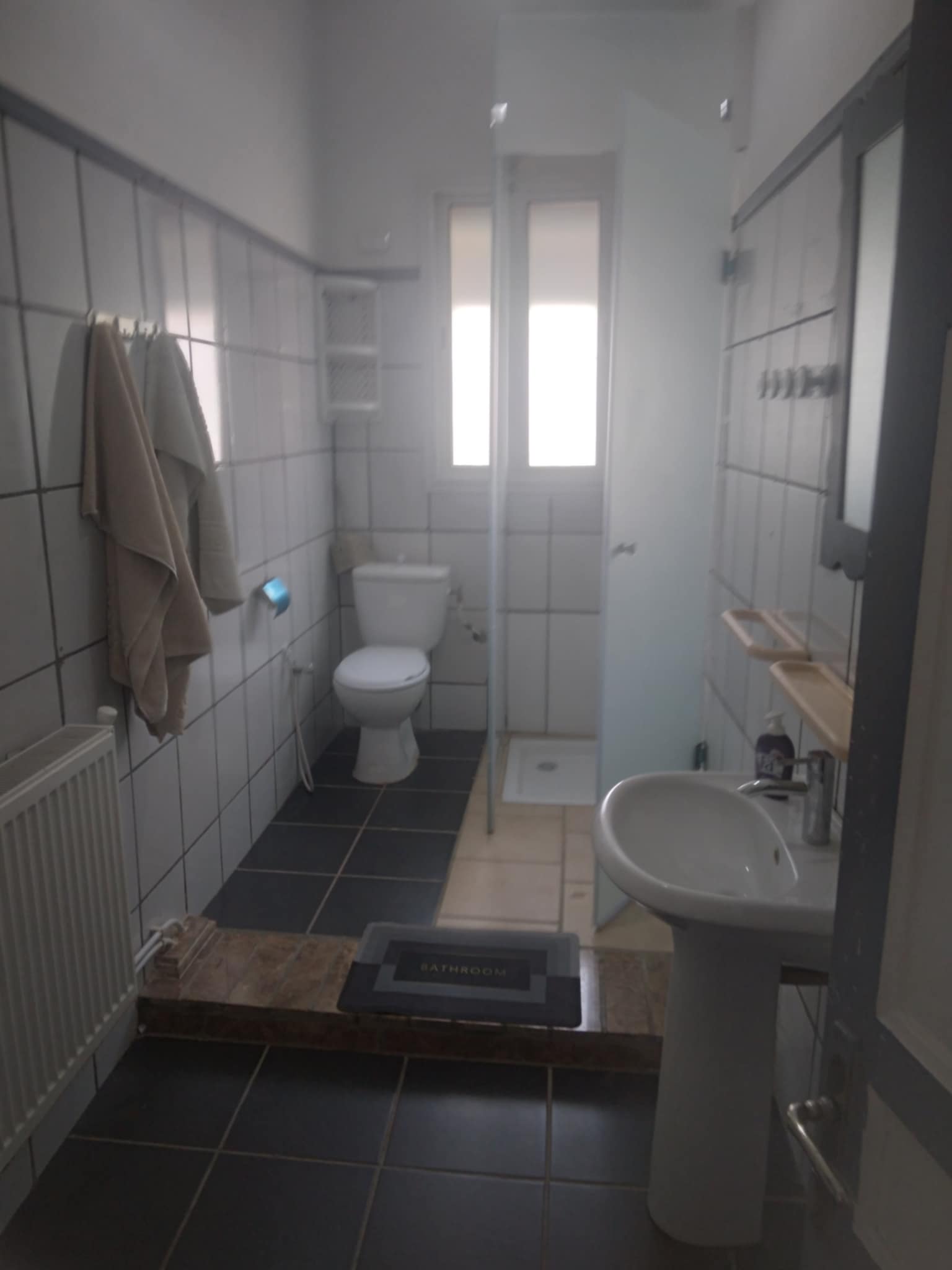 Carthage Salambo Location Appart. 3 pices Grand s2 luxe meuble pres station train salammbo