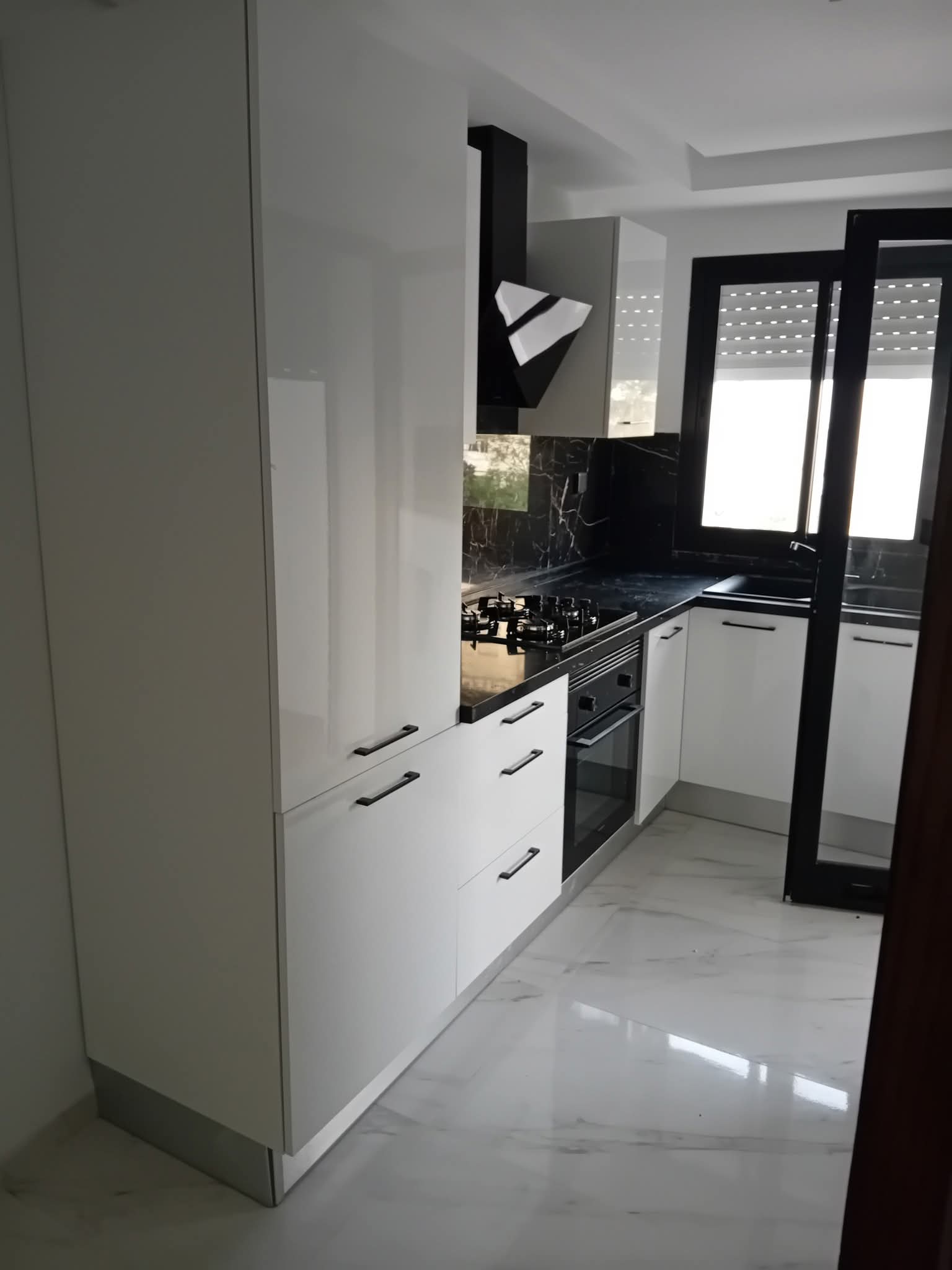 Ain Zaghouan Ain Zaghouan Location Appart. 3 pices S2 neuf ain zaghouan