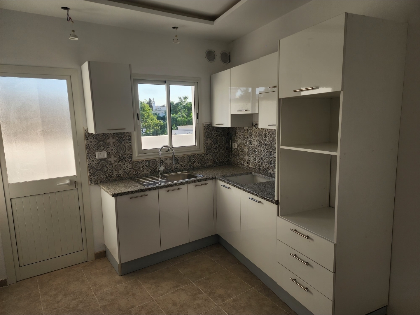 El Ouerdia Bellevue Location Appart. 3 pices Appartement neuf