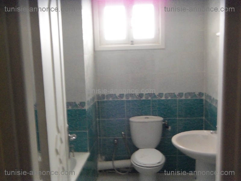 Raoued Ariana Essoughra Location Appart. 4 pices S et 3 au rez de chausse snit nour jaafar ariana