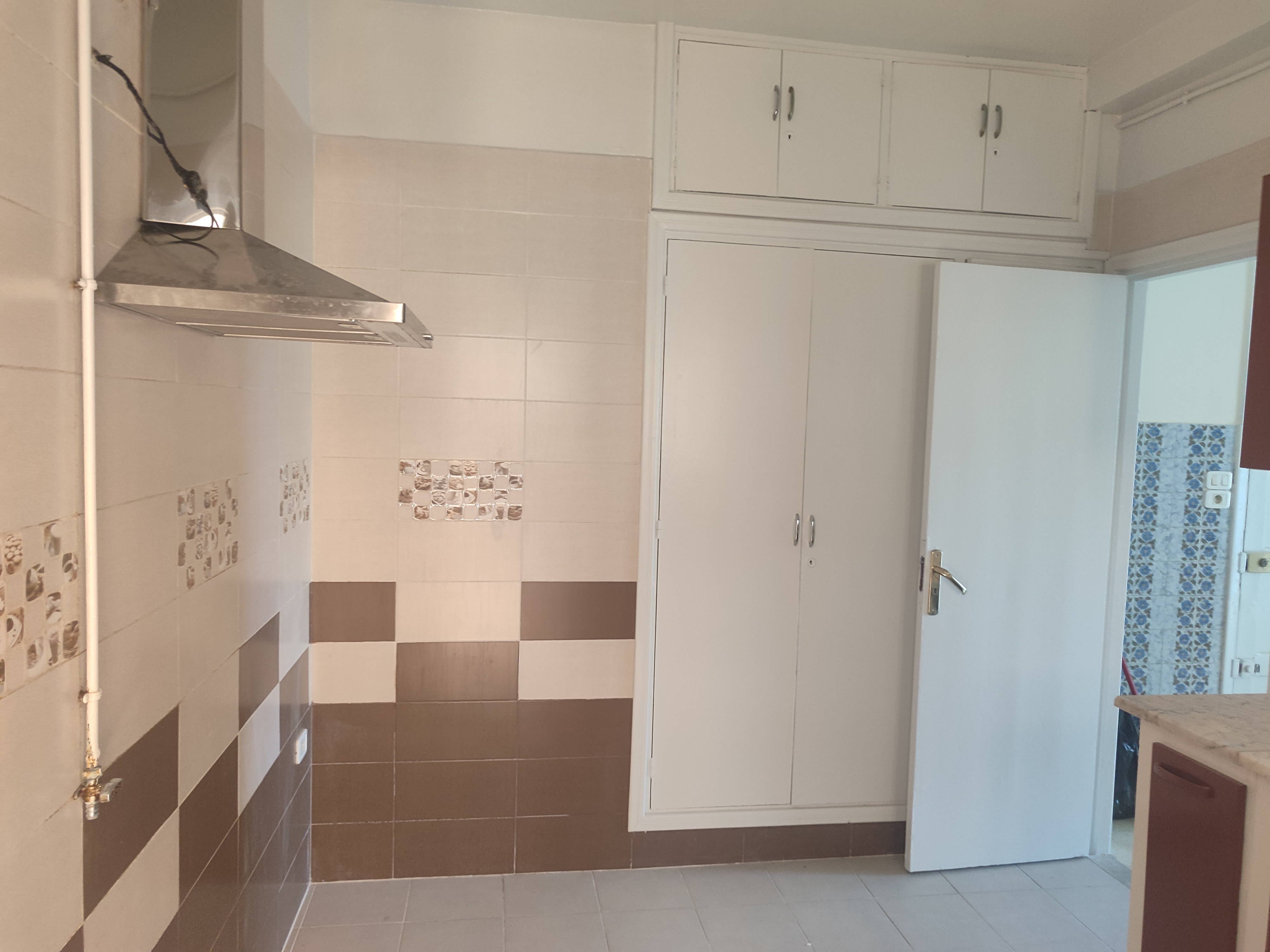 Ezzahra Cite El Habib Vente Appart. 3 pices Charmant appartement s plus 2  zahra lyce