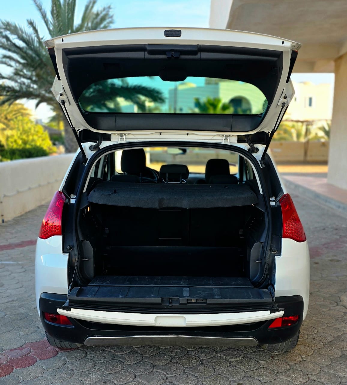 Hammamet Zone Hoteliere Peugeot 3008 Une belle 3008