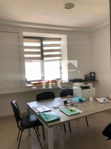 Cite El Khadra Zone urbaine nord Bureaux & Commerces Bureau Bureau en 5 espaces180mcunifcu183