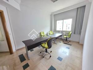 La Marsa Berge Du Lac Location Appart. 1 pice Un bureau h5 de 300m2 au lac 2