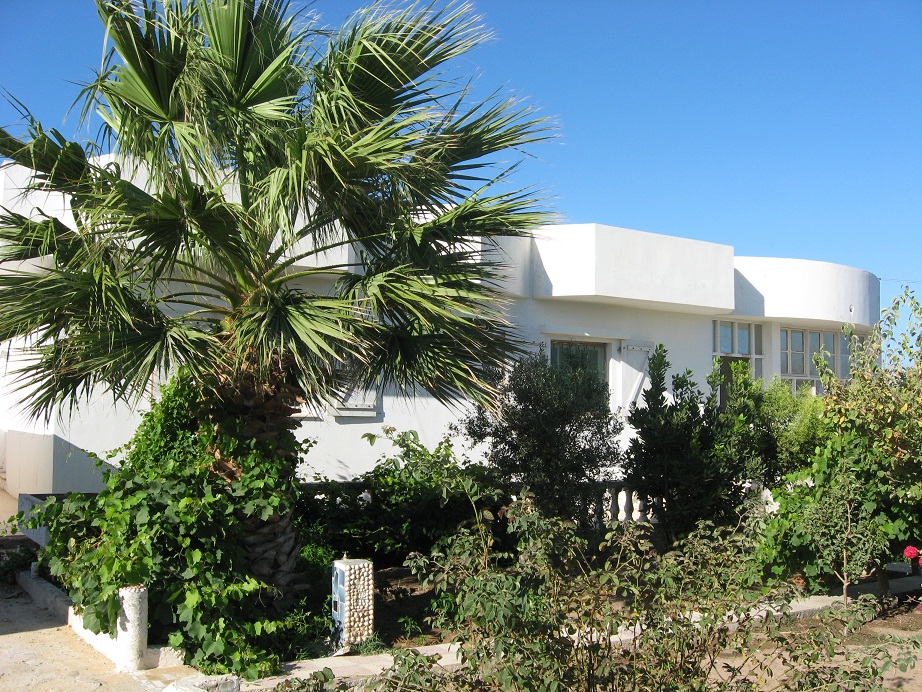 El Haouaria Cite Touristique Location Maisons Villa bord de mer  haouaria plage sud