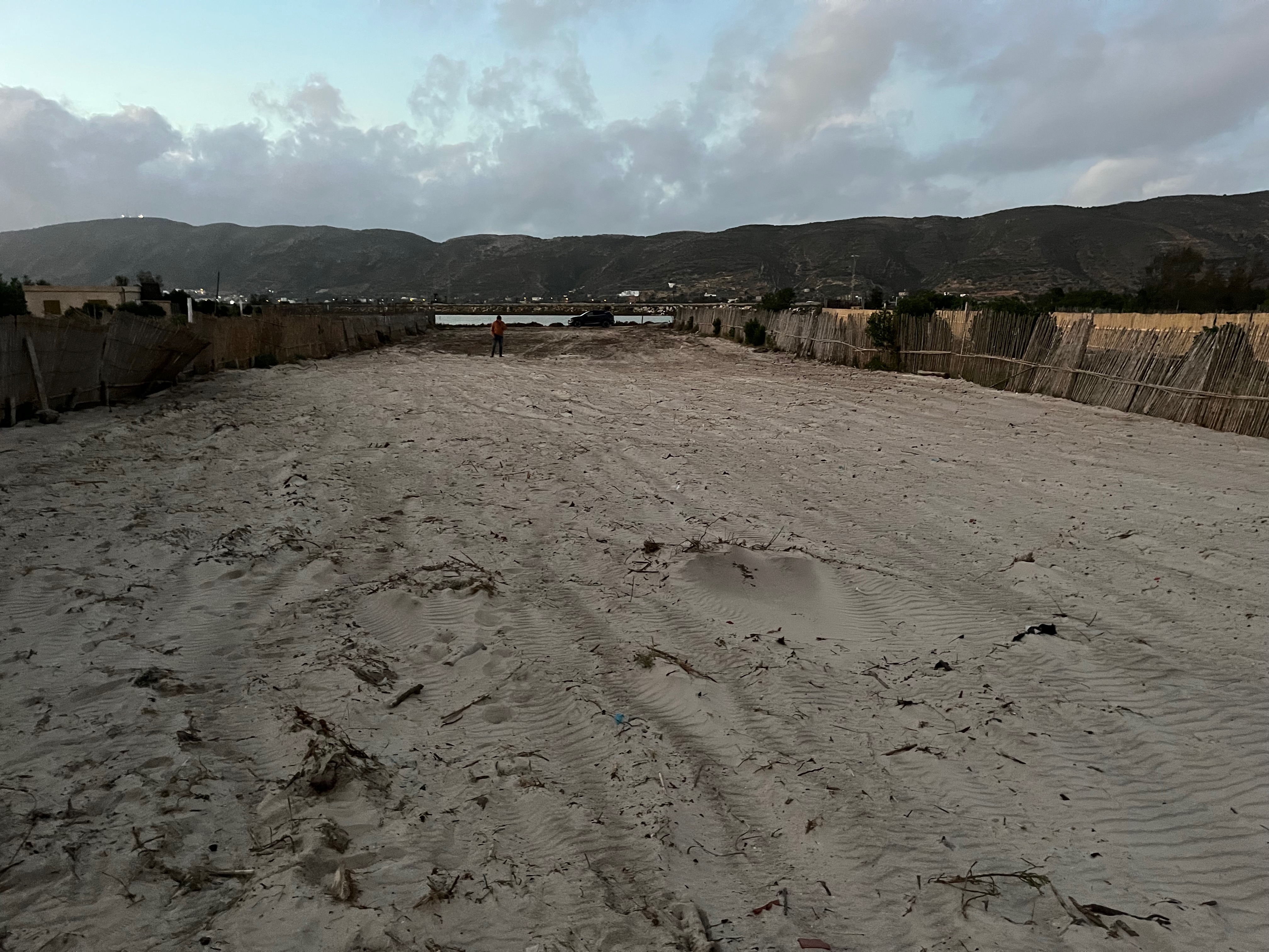 Ghar El Melh Ghar El Melh Terrain Terrain nu Terrain exceptionnel plage privee