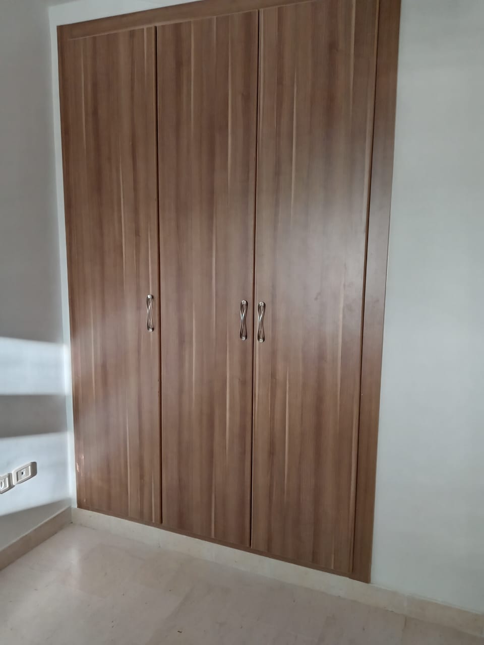 La Soukra La Soukra Vente Appart. 2 pices Appartement  s    plus 1  la soukra