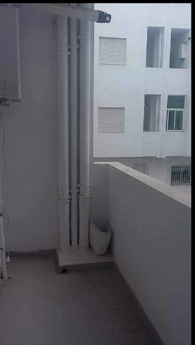La Marsa El Aouina Vente Appart. 2 pices Appartement    splus 1  lwahat