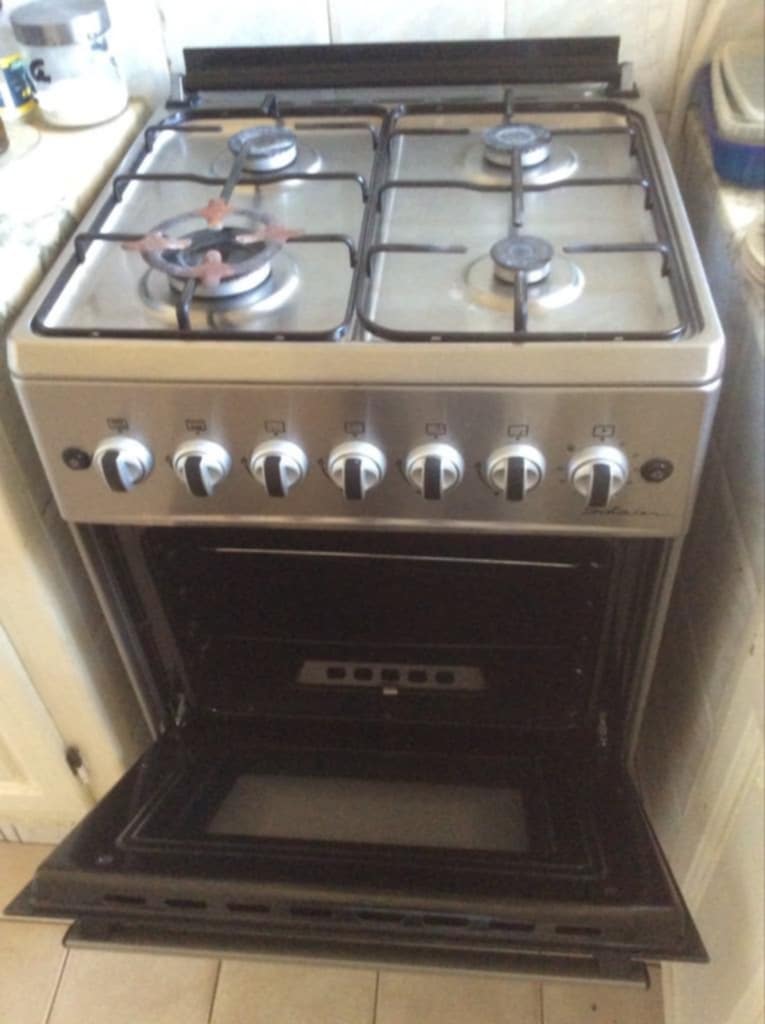 Ariana Ville El Menzah 6 Cuisinire gaz Autre Cuisinire en inox