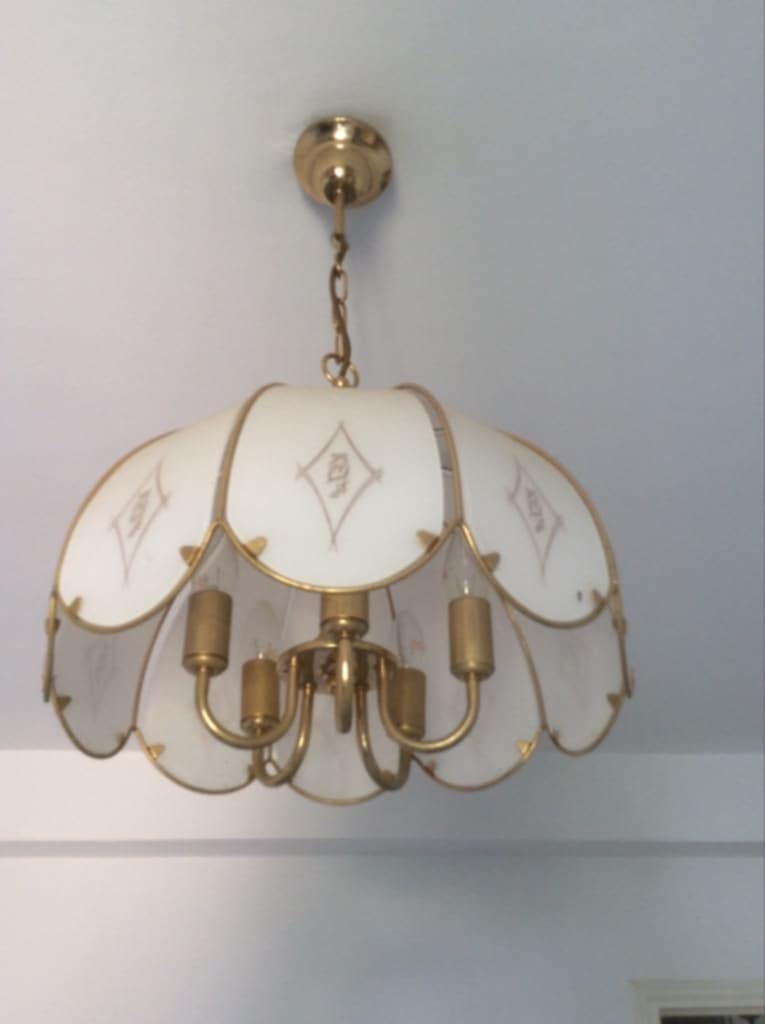 Ariana Ville El Menzah 6 Objets de dcoration Autres Trois jolis lustres
