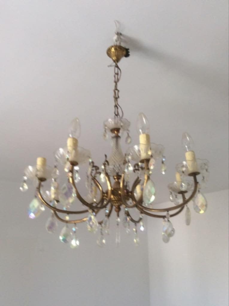 Ariana Ville El Menzah 6 Objets de dcoration Autres Trois jolis lustres