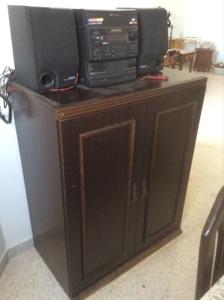 Ariana Ville El Menzah 6 Objets de dcoration Dcoration intrieure Divers meubles plus console en bois de rose