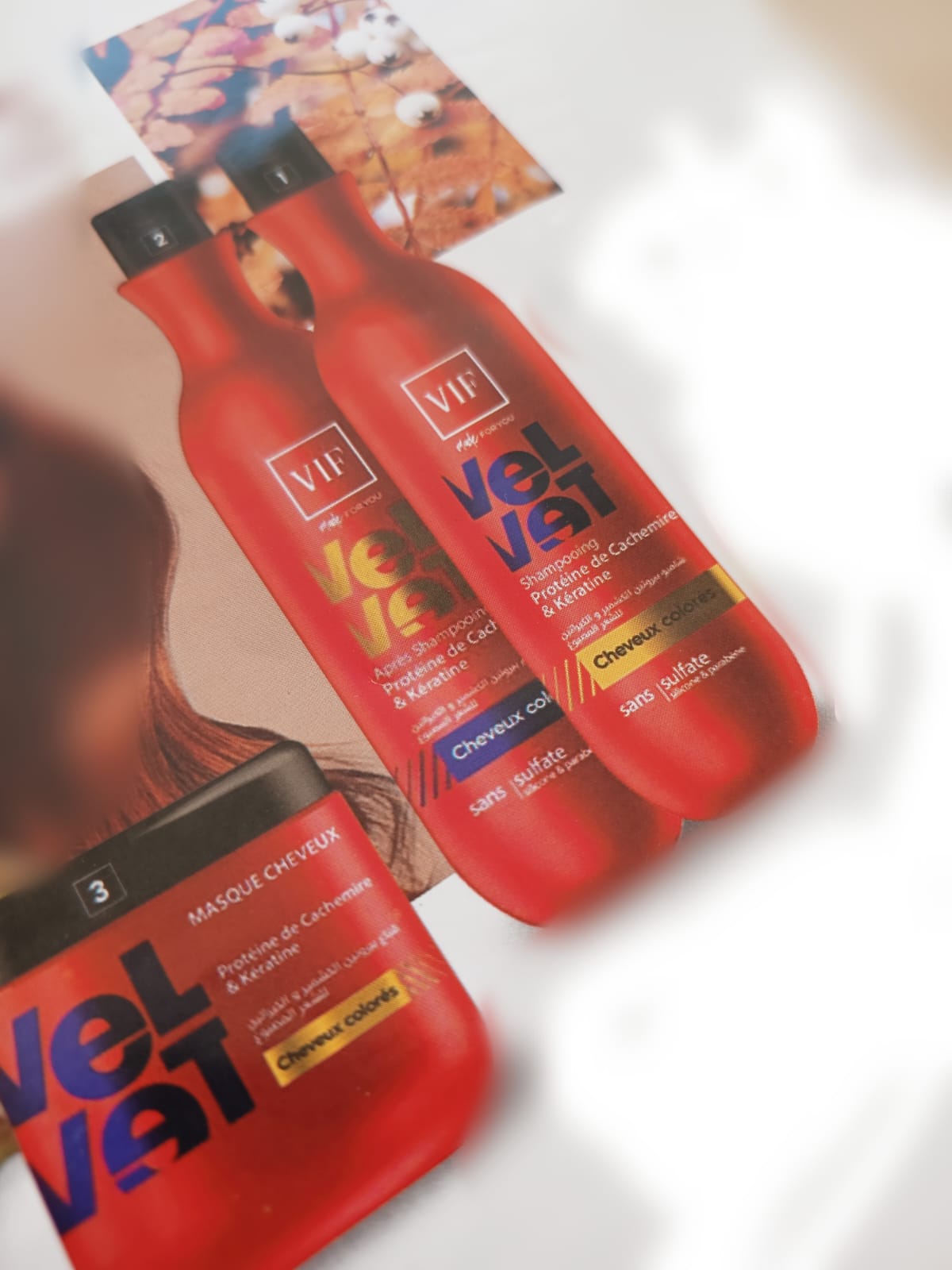 Ariana Ville Borj El Baccouche Sche-cheveux & brosse soufflante Autre Velvet de vif pour cheveux colors
