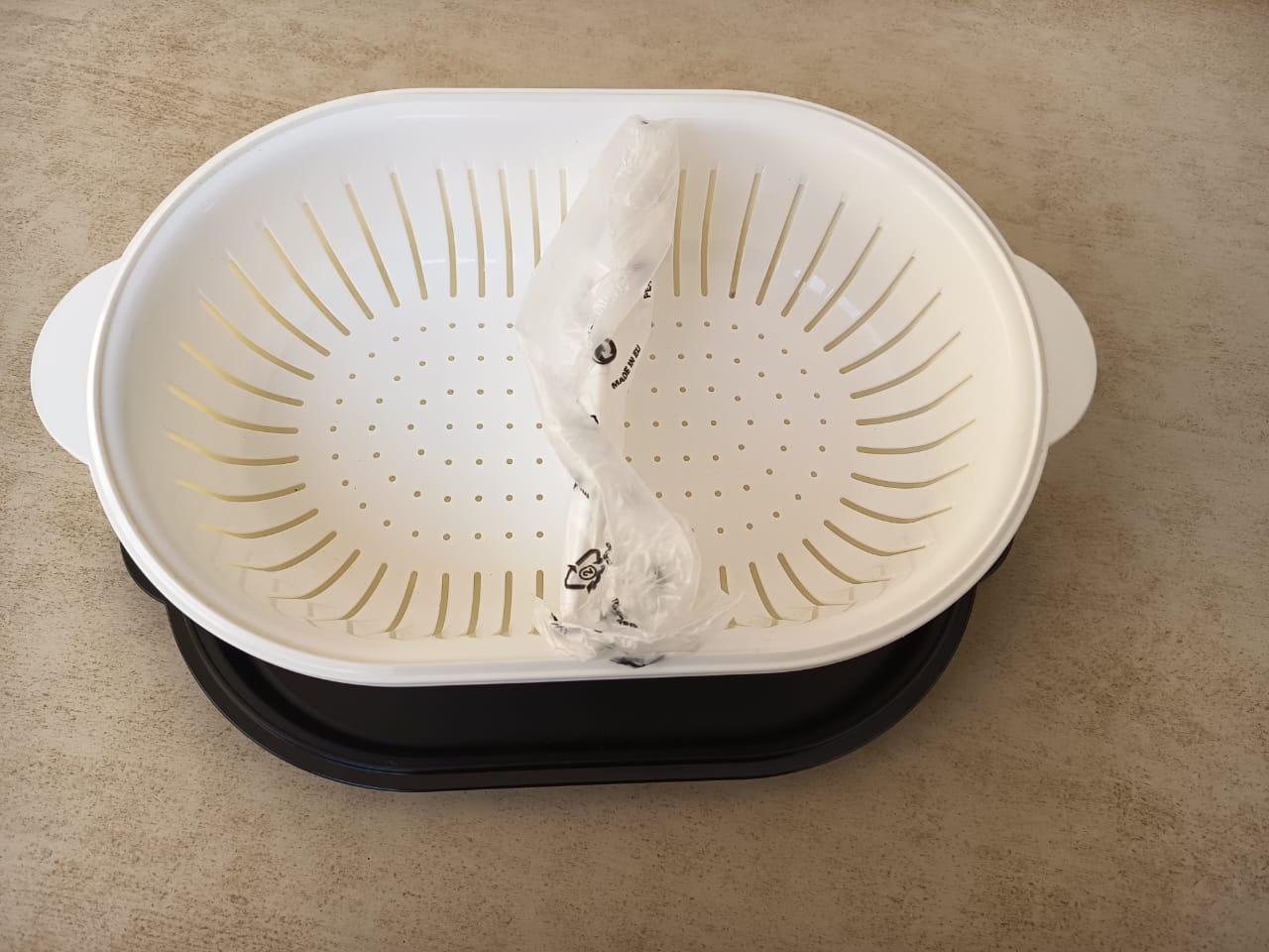 Ariana Ville Borj El Baccouche Lave-vaisselle Autre Plat de service 4l tupperware