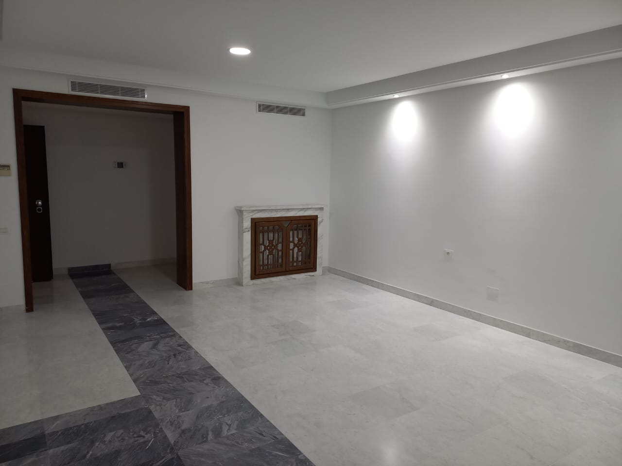 La Marsa&nbsp;Berge Du Lac&nbsp;Vente&nbsp;Surfaces&nbsp;Immeuble lac 2