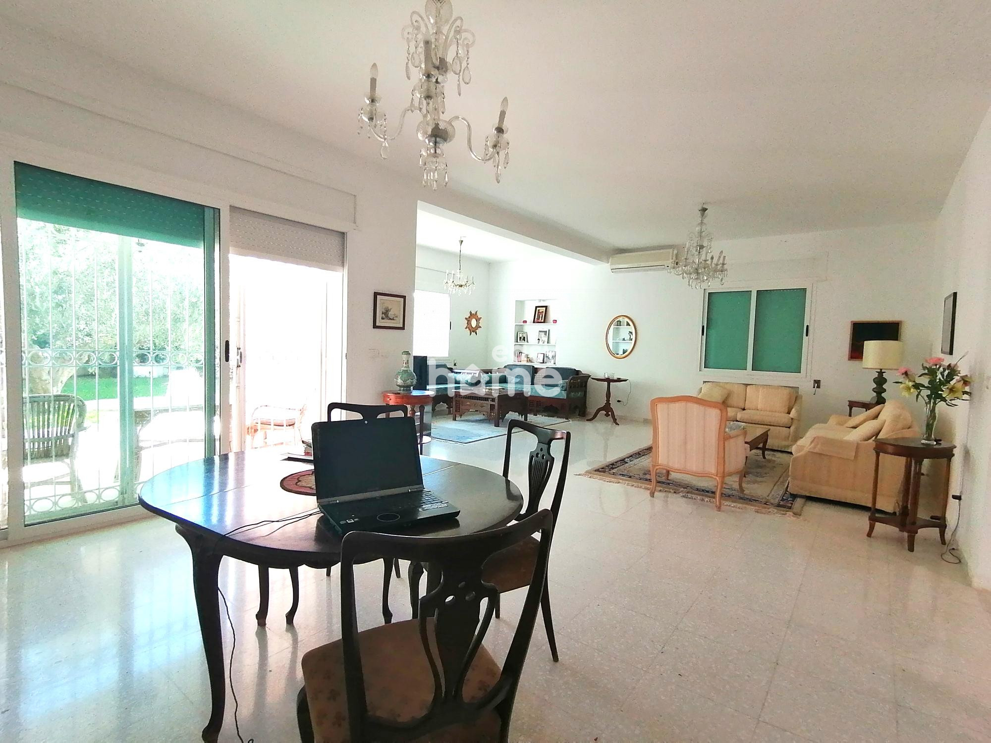 Hammamet Zone Hoteliere Vente Maisons Villa plain pieds de 1073m2  hammamet nord