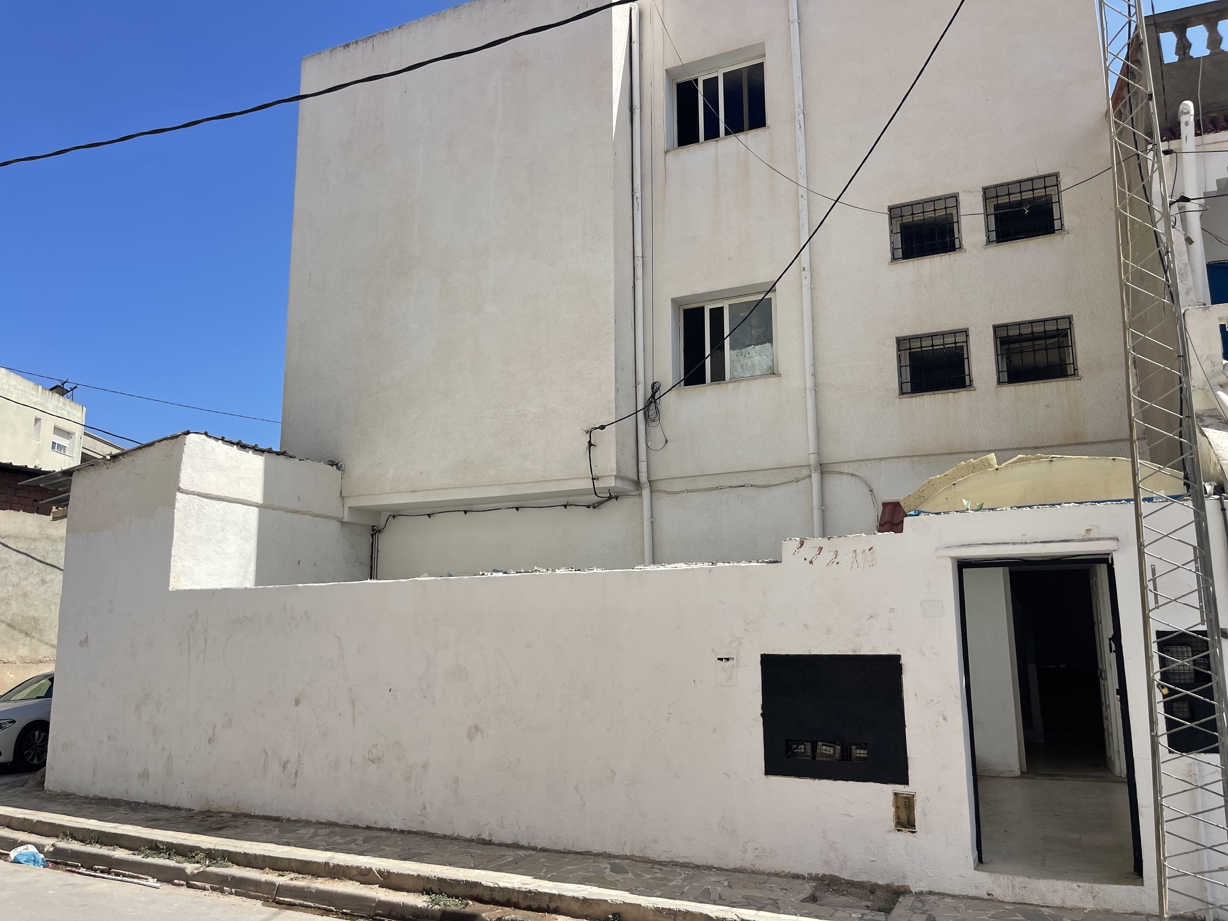 Ariana Ville Ariana Location Appart. 4 pices Appartement s plus 3