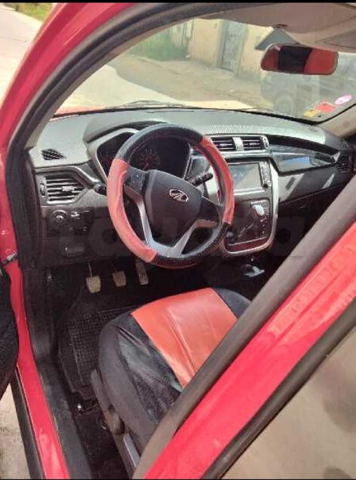 Hammam Chatt Borj Cedria Mahindra Autre Modle Mahindra k8 trs bon tat
