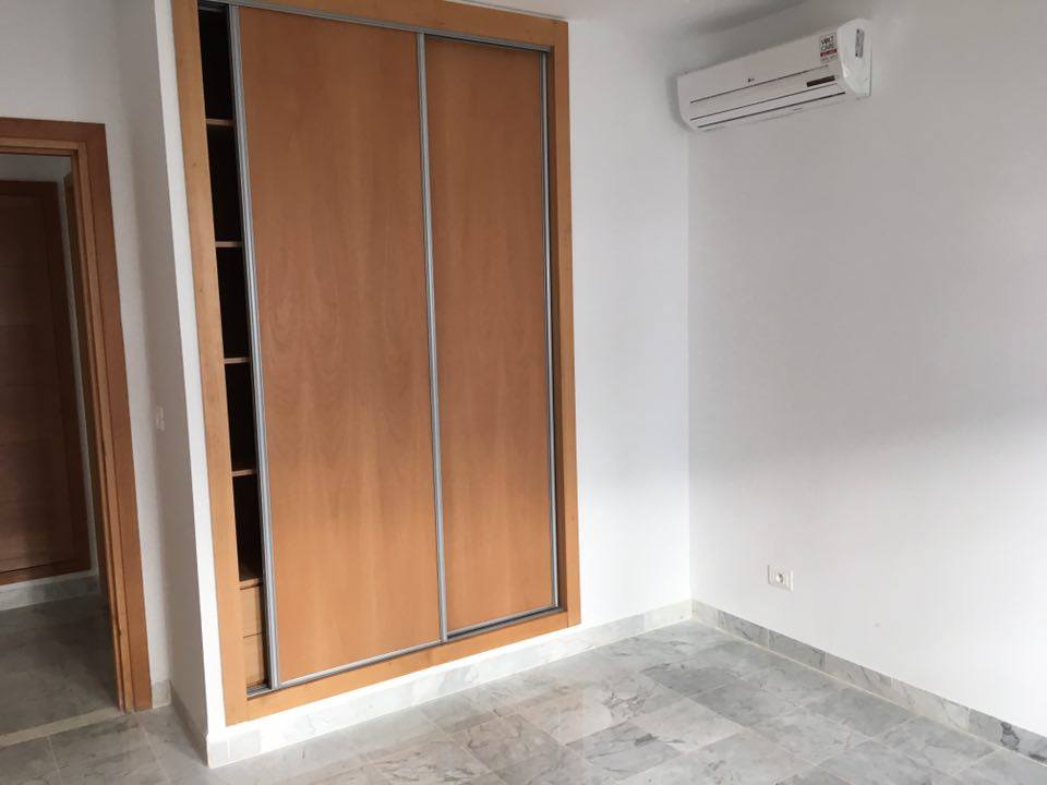 Mnihla Jardins d'el Menzah Vente Appart. 2 pices Appartement s plus 1 avec parking