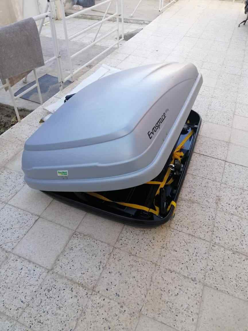 Metlaoui Cite Ezzouhour 2 Accessoires et Entretien Coffres et Barres de Toit Coffre de toit avec barre de toit