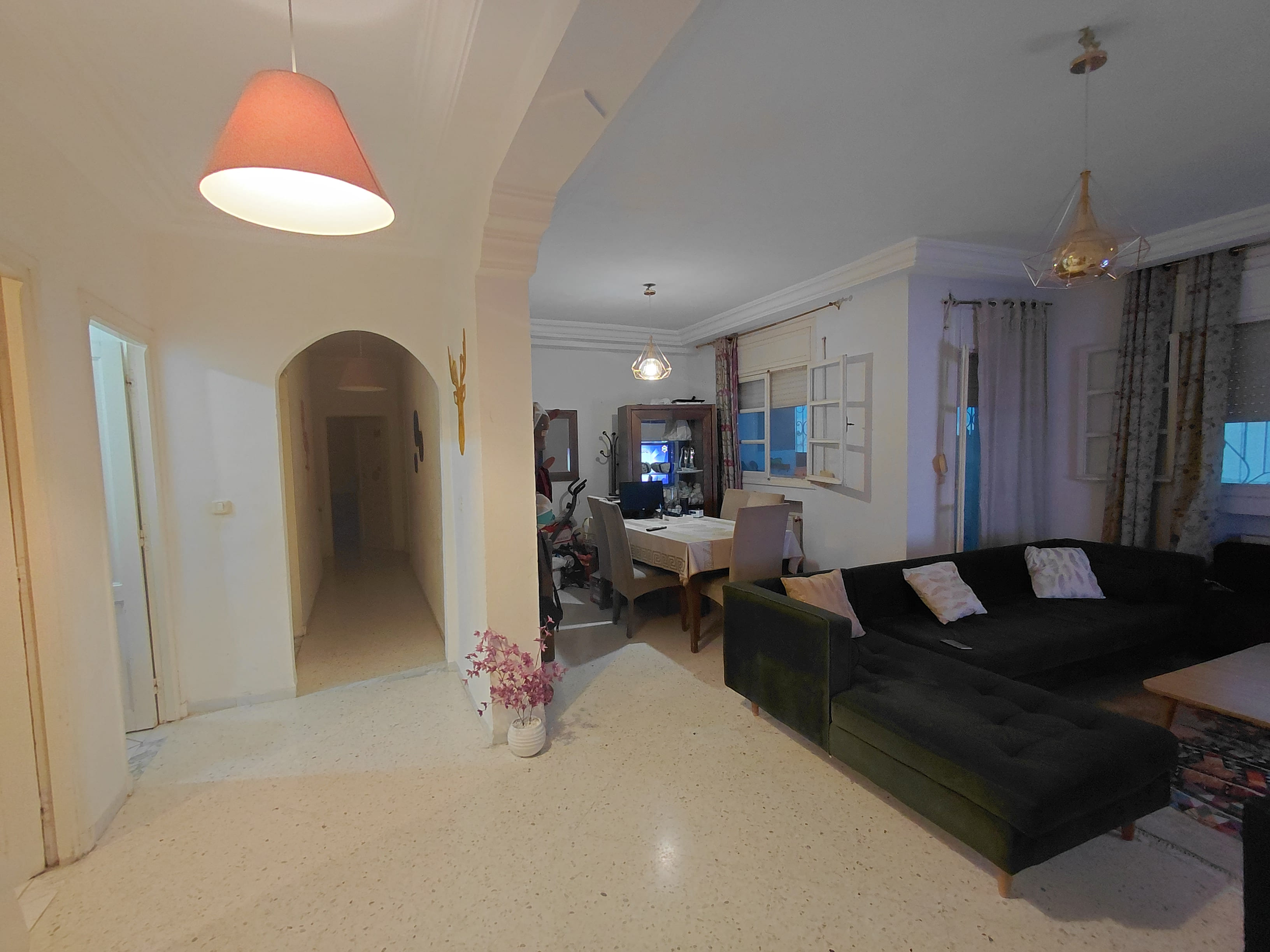 Mannouba La Mannouba Location Appart. 4 pices Spacieux appartement de 120 m
