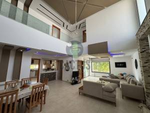 Beni Khiar Beni Khiar Vente Maisons    villa  s4 avec piscine  ref572a