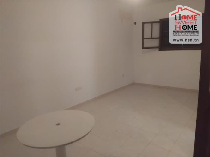 Carthage Carthage Location Appart. 4 pices Rdc de villa s3 layan  carthage yassmina