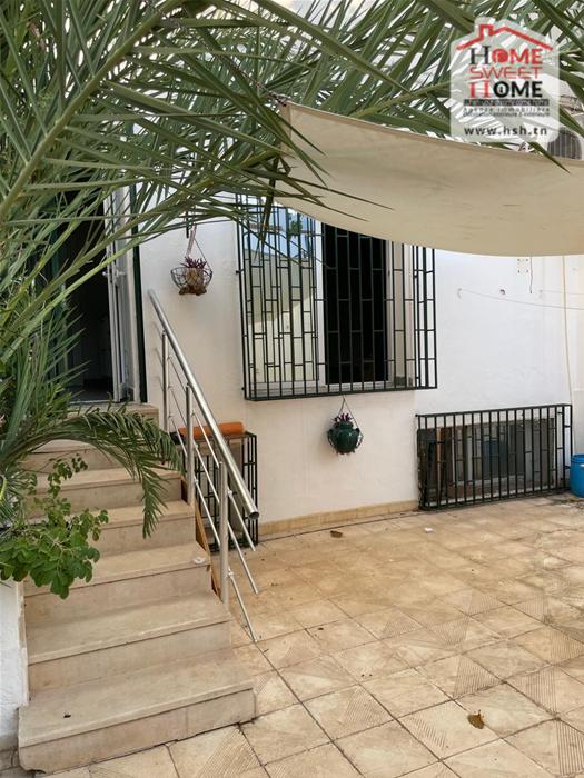 Ariana Ville El Menzah 6 Vente Maisons Triplex layan  menzah 6