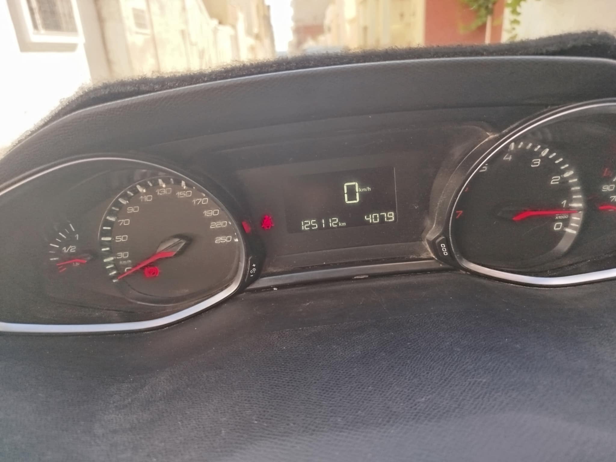 Akouda Akouda Peugeot 308 Une belle voiture