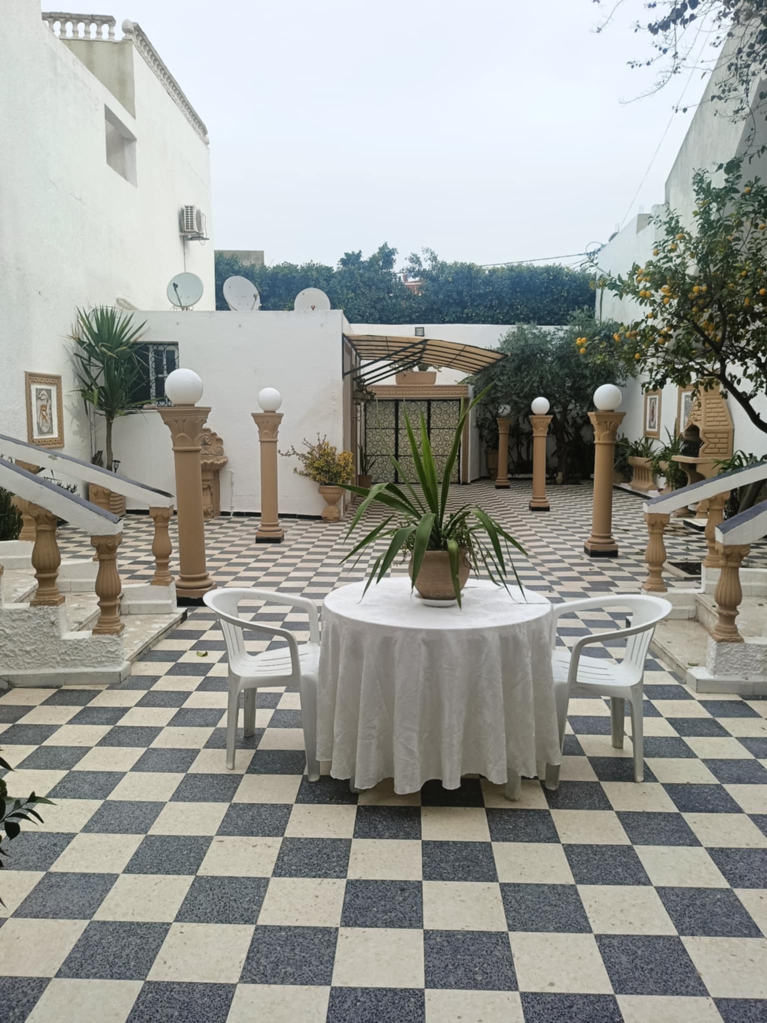 Oued Ellil Oued Ellil Vente Maisons Villa sur 3 niveaux