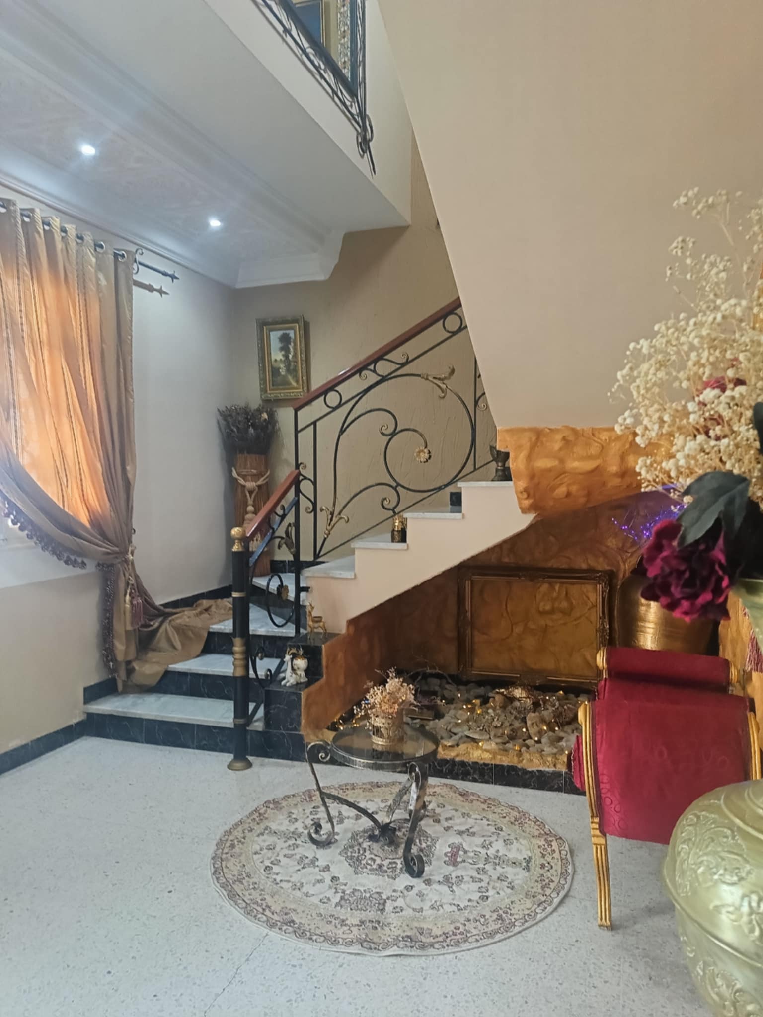 Oued Ellil Oued Ellil Vente Maisons Villa sur 3 niveaux