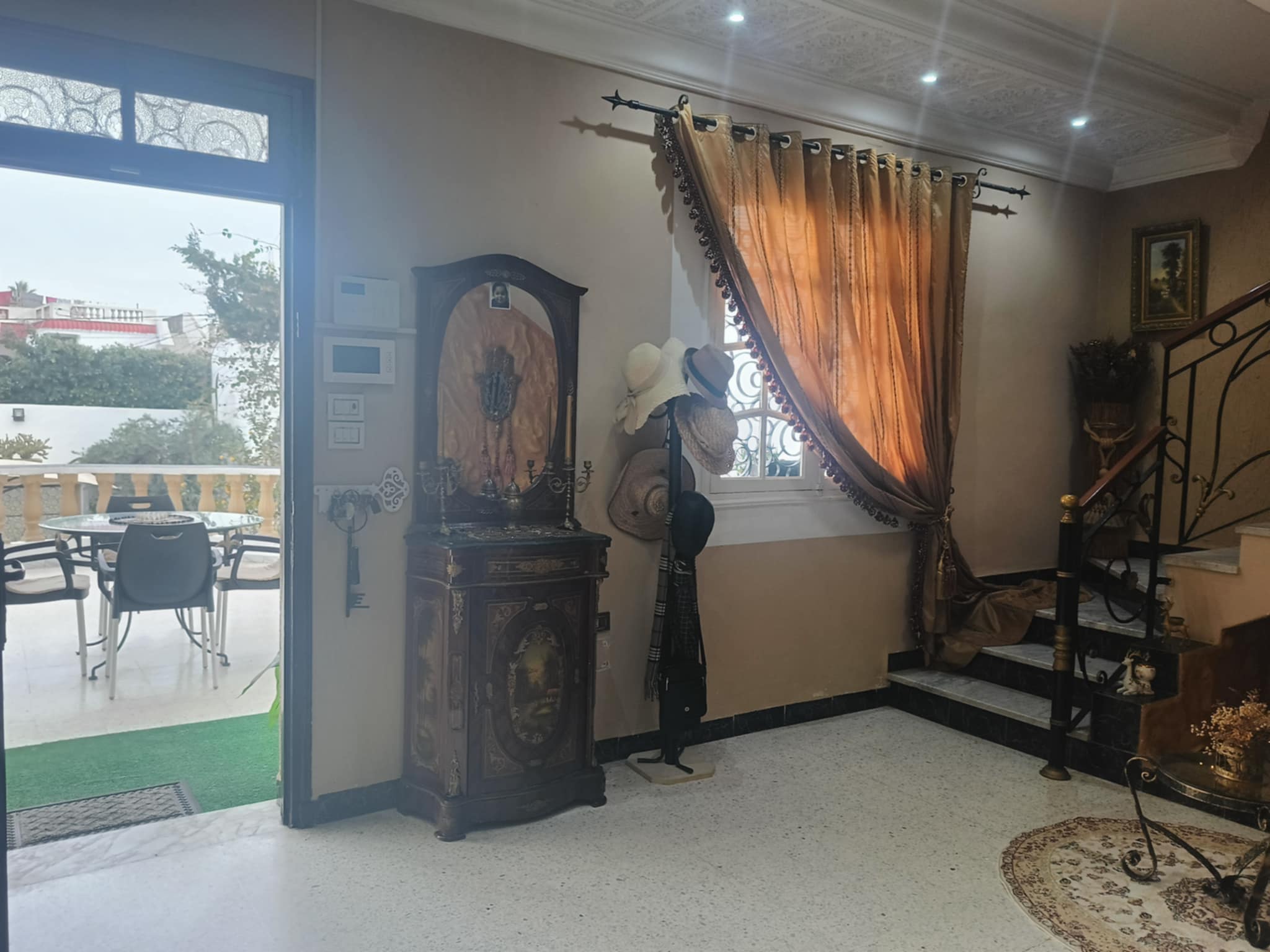 Oued Ellil Oued Ellil Vente Maisons Villa sur 3 niveaux