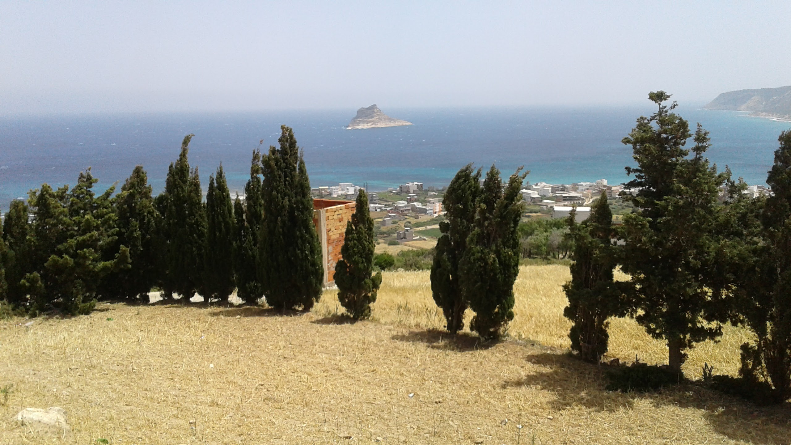 Ras Jebel Rafraf Terrain Terrain nu Terrain rafraf 3050 m2 avec maison  rnover