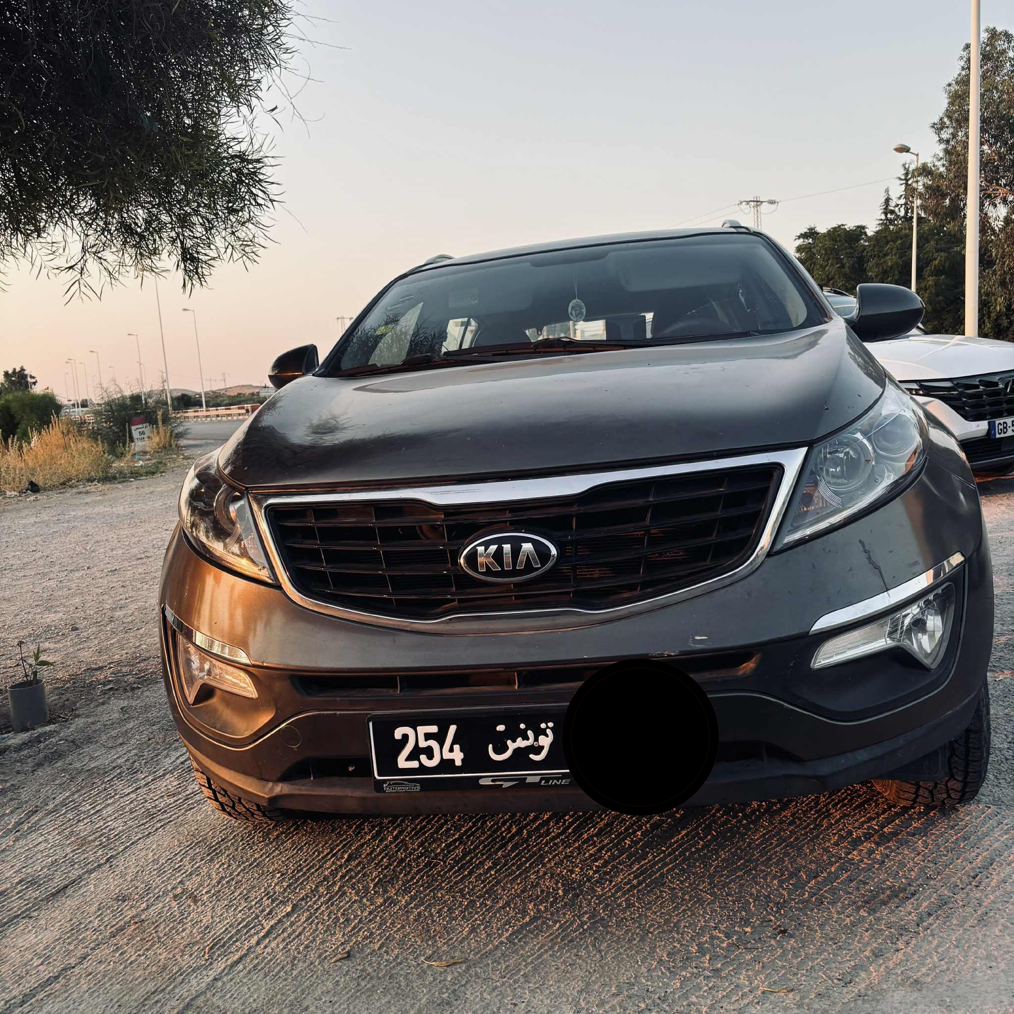 Oueslatia Oueslatia Kia Sportage Kia spotage