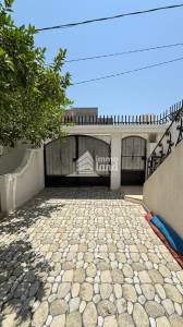 La Soukra Sidi Soufiene Location Appart. 1 pice Tage de villa s3 de 170m2  borj