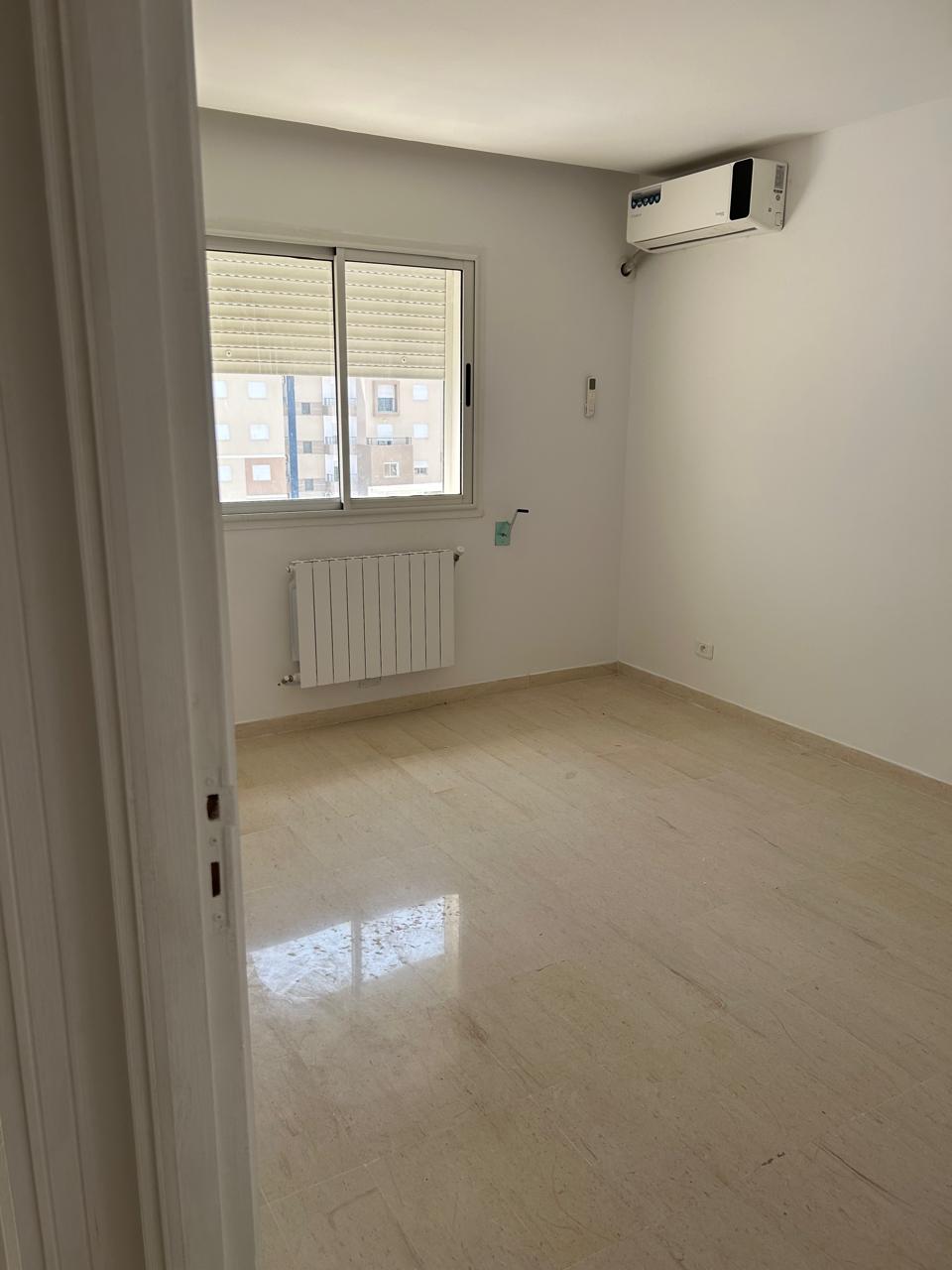 La Soukra Cite Ennacim Location Appart. 2 pices S2 neuf particulier